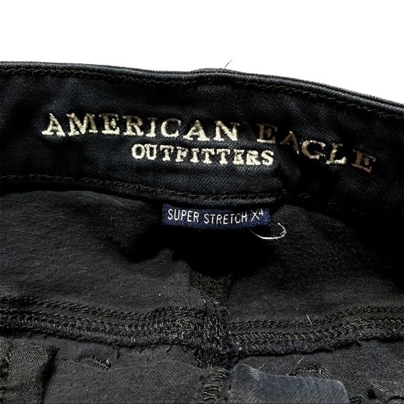American Eagle Outfitters Black Hi-Rise Jean Short - Picture 6 of 9